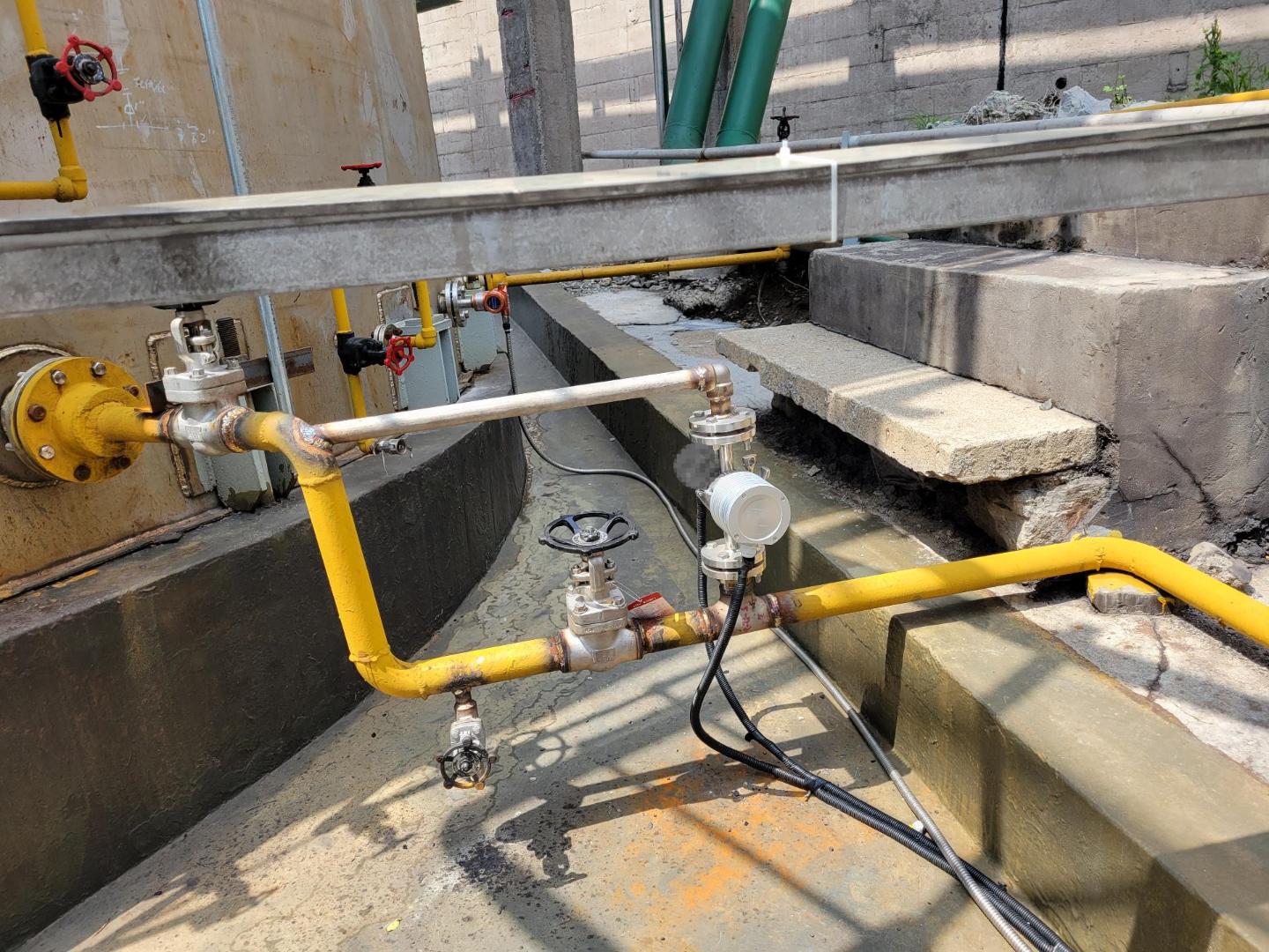 楚一測控氨水在線濃度分析儀案例圖 楚一測控氨水在線濃度分析儀案例圖